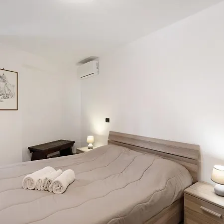 Mameli Apartamento